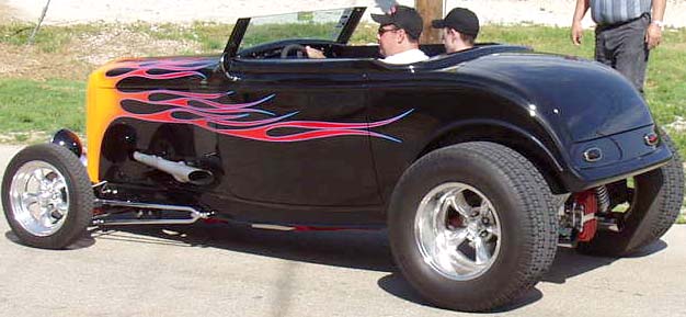 32 Ford Hiboy Cabriolet