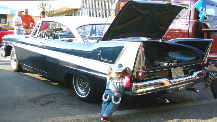 57 Plymouth Mayfair 2dr Hardtop