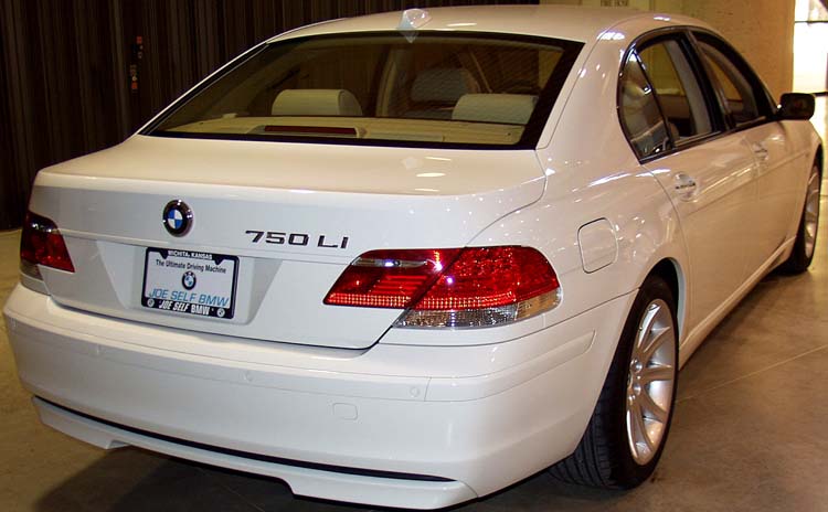 06 BMW 750li 4dr Sedan