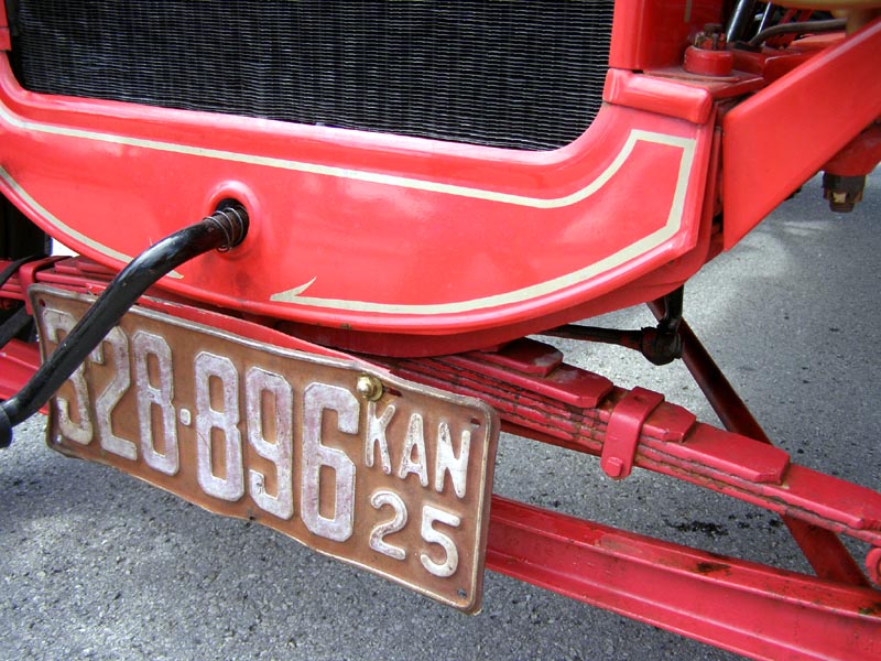 25 Ford Model T American LaFrance Firetruck Detail