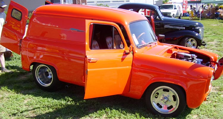 59 Thames Sedan Delivery