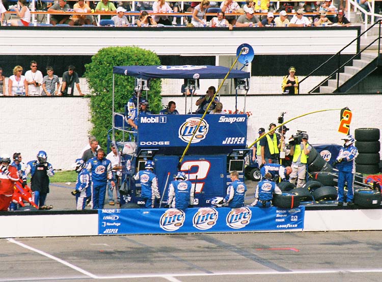 Pits Miller Lite 2