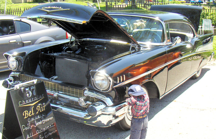 57 Chevy 2dr Hardtop